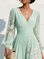 Cisella | Midi-Kleid in hellgrün mit Blumenmuster