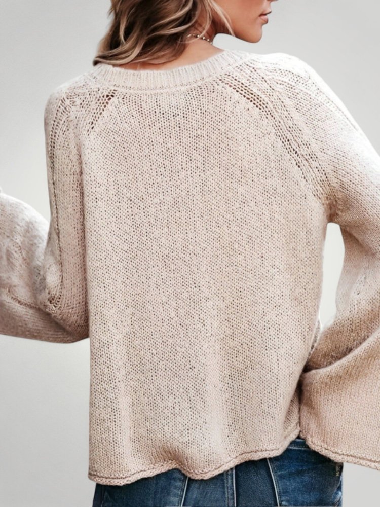 Edda | Asymmetrischer Pullover mit Flair-Ärmeln