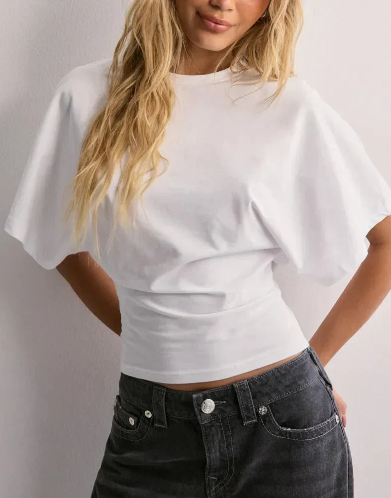 Maila | Einfaches Oberteil, starker Look